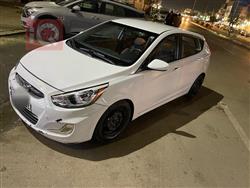 هیۆندای ئەکسنت هاچباک